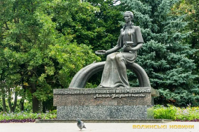 Місто контрастів: світлини осіннього Ковеля (фото)