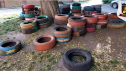 У Луцьку з дворів на Гнідавській вивезли 360 автомобільних шин (фото)