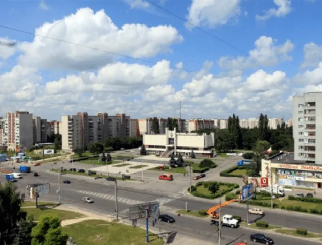 У Луцьку через ремонт на Соборності змінять рух громадського транспорту