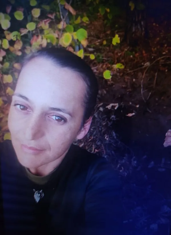 Ветеран з Підгайців, який втратив на війні дружину, вирощує троянди у пам'ять про неї (фото)