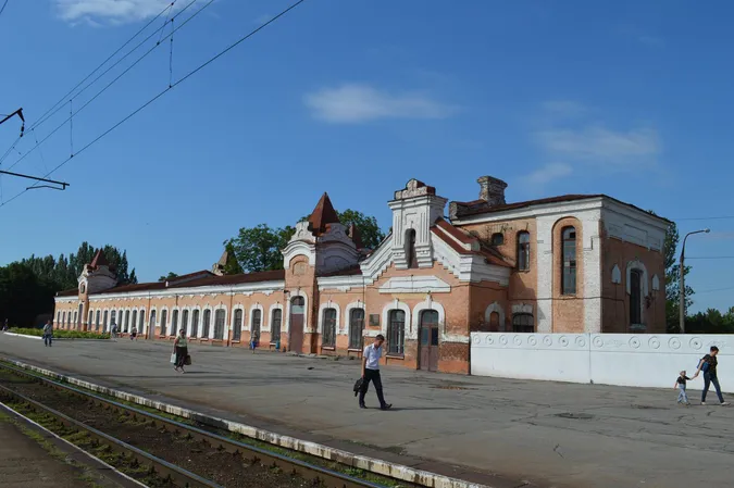 У Запоріжжі на залізничному вокзалі стався вибух