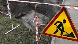 Витоки: у Луцьку на Дубнівській ремонтуватимуть мережі опалення (фото, оновлено)
