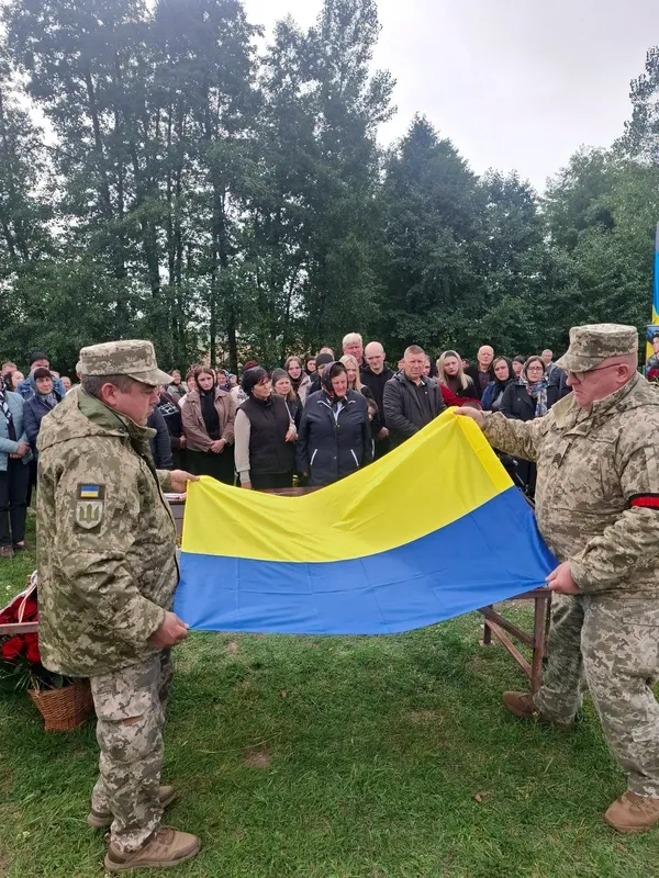 На Волині в останню дорогу провели Героя Олександра Пінчука (фото)
