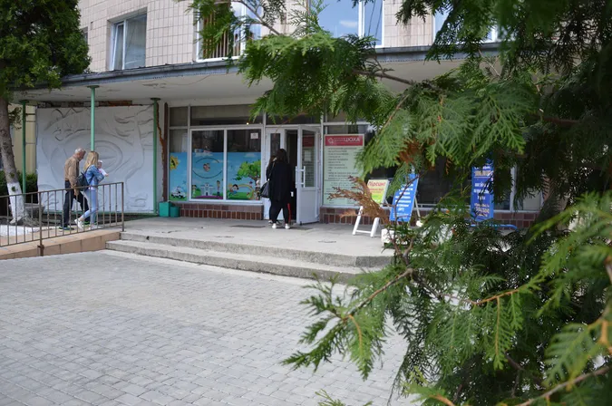 Луцька лікарка розповіла про виклики додому, електронні черги та чому хворіють діти