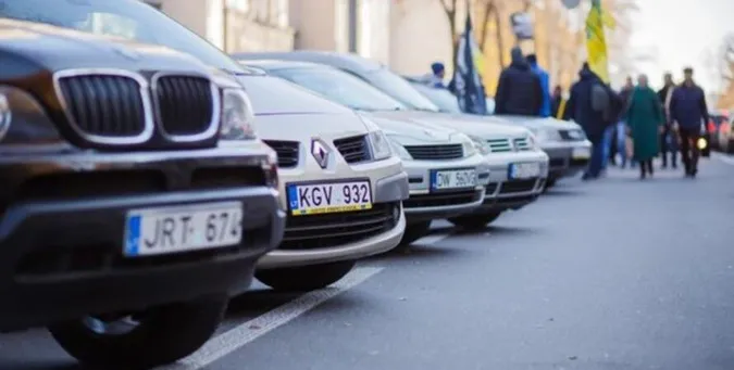 Реєстрація «євробляхи» навпаки: як поставити авто на облік в інших країнах