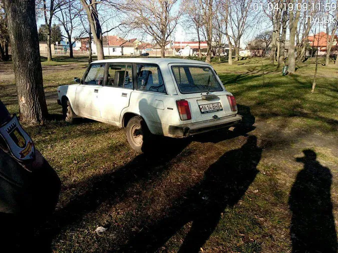 Паркувалися на тротуарах і зелених зонах: у Луцьку покарали «автохамів» (фото)