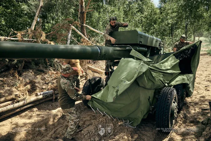 Як артилеристи волинської бригади «Любарт» відпрацьовують бойову роботу на новітній гаубиці «Богдана-БГ» (фото)