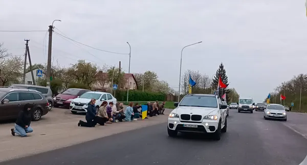 На Волині в останню дорогу провели Захисника Миколу Андрійчука (фото)