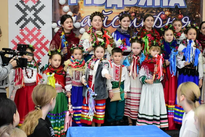 У Луцьку запрацювала «Різдвяна майстерня»: чому її варто відвідати (фото)
