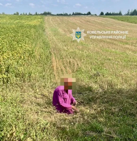 Була налякана: на Волині серед поля знайшли безвісти зниклу жінку (фото)