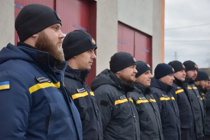 Сапери з Луцька поїхали розміновувати Донеччину (фото)