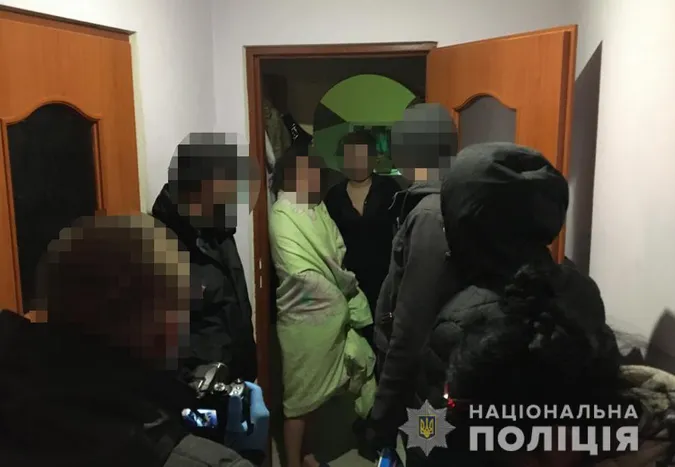 53-річного лучанина звинувачують у сутенерстві і збуті амфетаміну (фото)