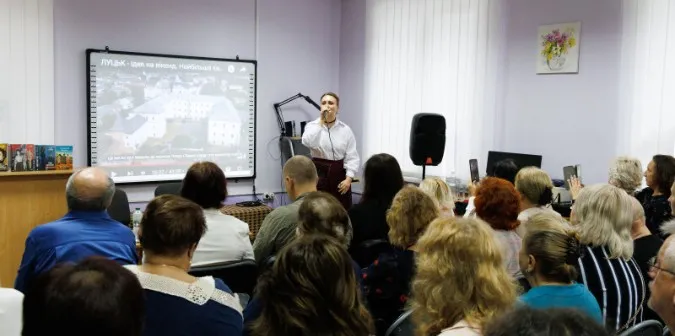 Справжнє слово та духовна єдність: у Луцьку відбувся літературний форум «про СЛОВО» (фото)