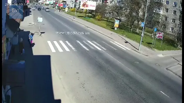 У бусі, який наїхав на поліцейського у Володимирі, знайшли контрабанду (фото)