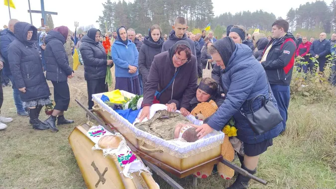 На Волині попрощалися із молодим воїном Іваном Горбачем