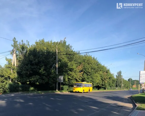 Тотального карантину в Луцьку не видно: транспорт працює, але не весь (ФОТО, ВІДЕО, ОНОВЛЕНО)