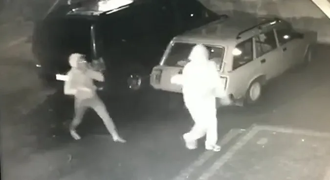 У Луцьку з під'їзду вкрали велосипед (фото, відео)
