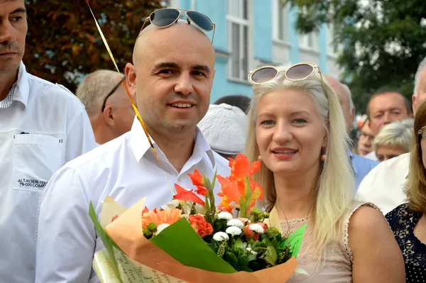 Як у луцькій школі № 1 зустріли першокласників (фото)