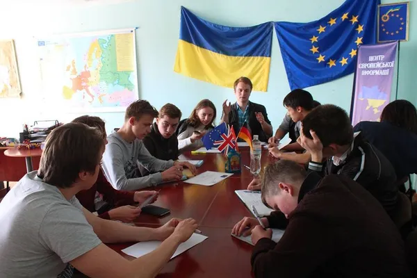 Антон ЄВТУШОК: Що дають заняття дебатами бізнесу (фото)