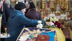 У Володимирі попрощалися із загиблим на війні Героєм Дмитром Савицьким (фото)