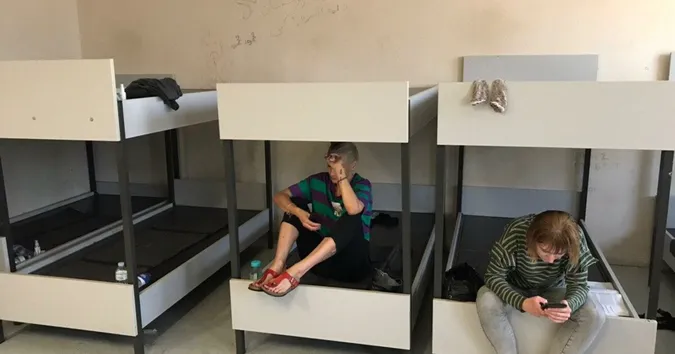 Як виїхати за кордон в часи COVID-19 та не наразитися на депортацію