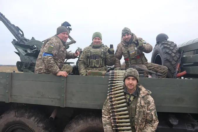 Бійці-зенітники Волинської тероборони показали, як вчаться знищувати противника (фото)