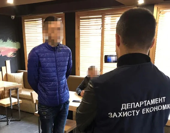 Голова сільради на Волині мав «поділитись» отриманим хабарем (фото)