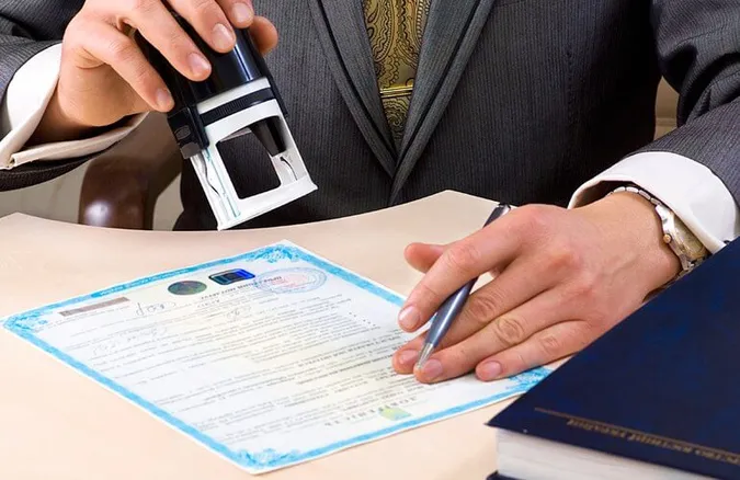 Після кібератаки запрацювали реєстри: нотаріуси починають повноцінну роботу