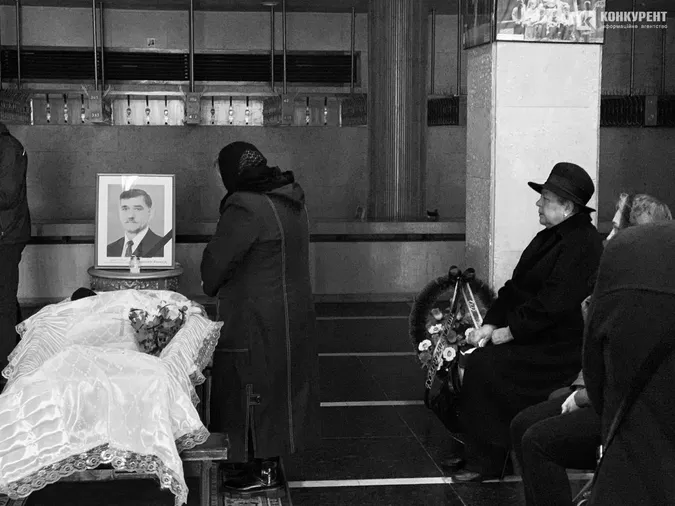 У Луцьку провели в останню путь актора Олександра Якимчука (фото)