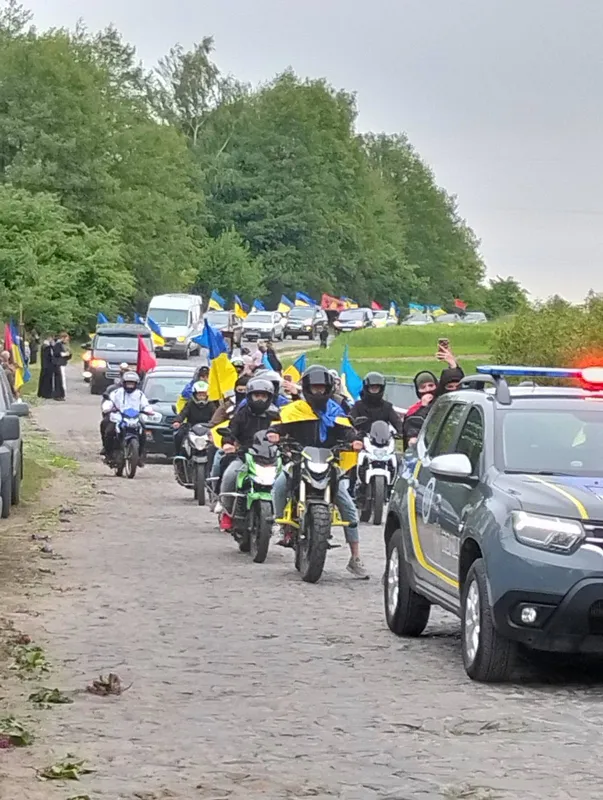 На Волині попрощалися із юним воїном Романом Климчуком (фото)