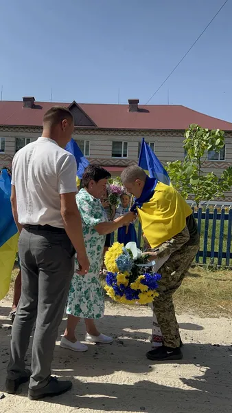 Був у полоні майже два роки: на Волині зустріли воїна Миколу Павляшика (фото)