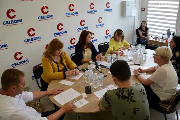 Чи довозитимуть волинських випускників до місць здачі ЗНО