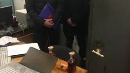 На Волині спіймали на хабарі працівника СБУ (фото) 