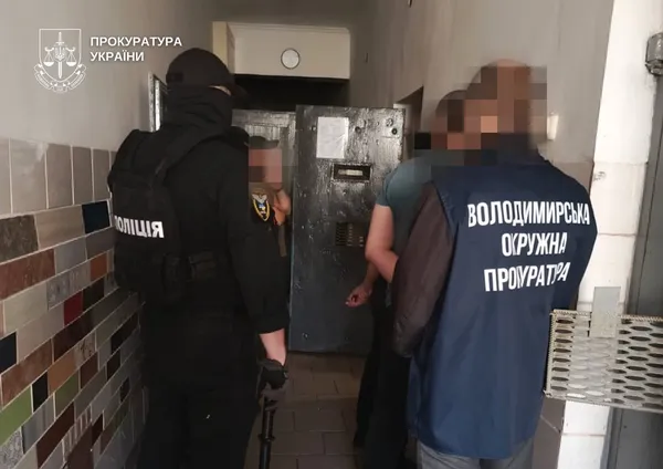 У Луцький СІЗО передавали наркотики в цукерках (фото)