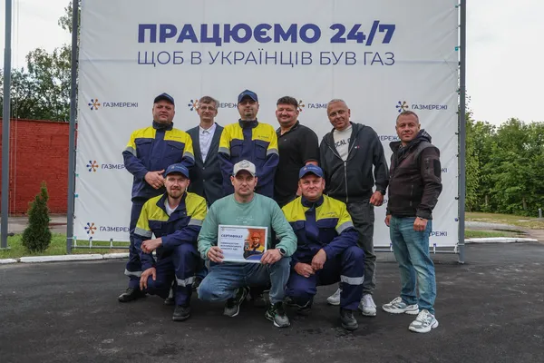 Одна професія на двох: як на Волині батько та син створили надійну газову династію (фото)