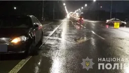 Біля Луцька авто збило пішохода: чоловік – у лікарні (фото)