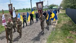 Помер від важкої хвороби: на Волині поховали Захисника Володимира Головашова (фото)