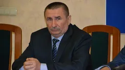 У скандального луцького міліціонера відбирають квартиру, яку він сам собі "подарував" (відео)