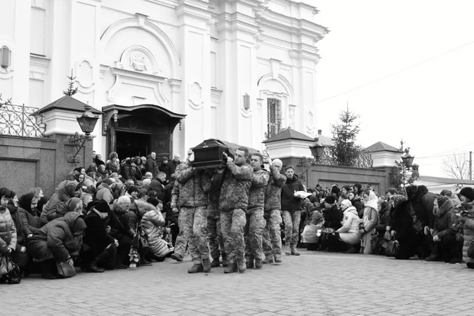 У Луцьку попрощалися із загиблими Героями Олександром Нагорним та Іваном Гнатенком (фото)