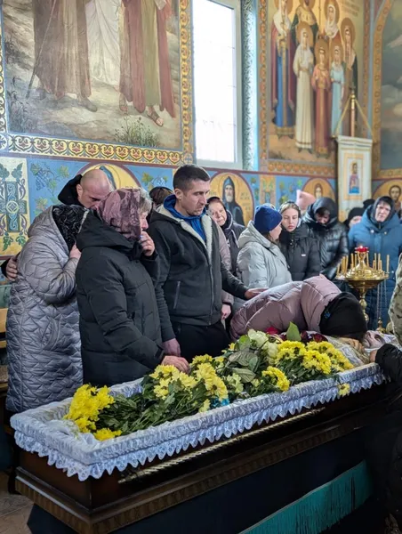 На Волині попрощалися із молодим воїном Іваном Оніщуком (фото)