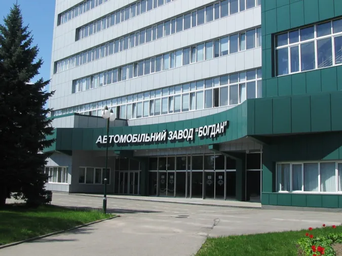 Зниження мита на вживані авто «поховає» український автопром, - корпорація «Богдан»