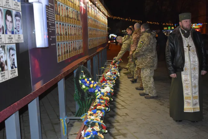 У Луцьку вшанували пам’ять полеглих бійців (фото)
