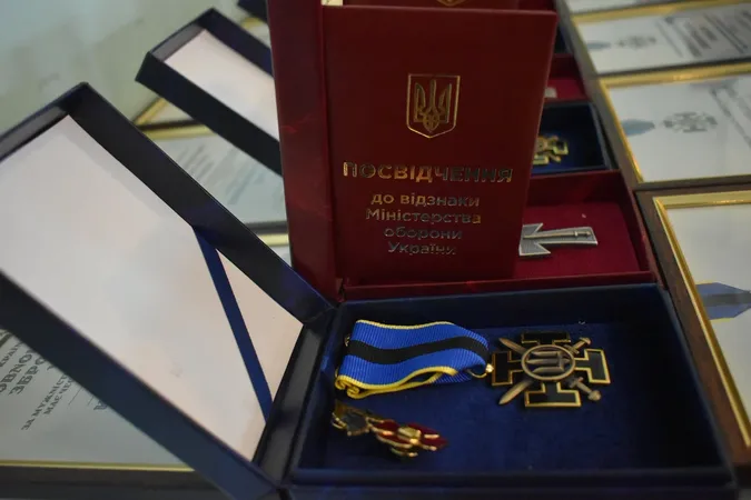 На Волині родинам 34 полеглих воїнів вручили посмертні державні нагороди (фото)
