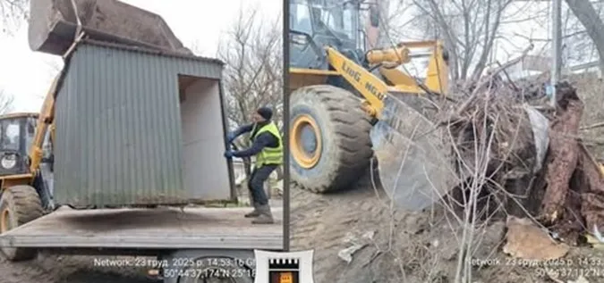 У Луцьку знесли один з блокпостів (фото)