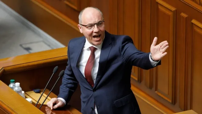 Земля під вами буде горіти! – Парубій відповів бізнес-партнеру Зеленського