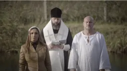 У Зимненському монастирі Оксана Марченко стала хресною відомого боксера (відео)