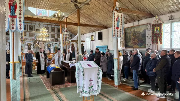 На Волині в останню путь провели Героя Ігоря Медину (фото)