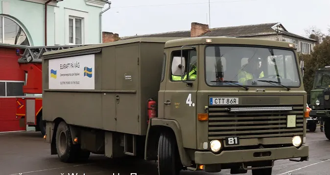 Швеція передала Волині спеціалізовану вантажівку із генератором (фото)