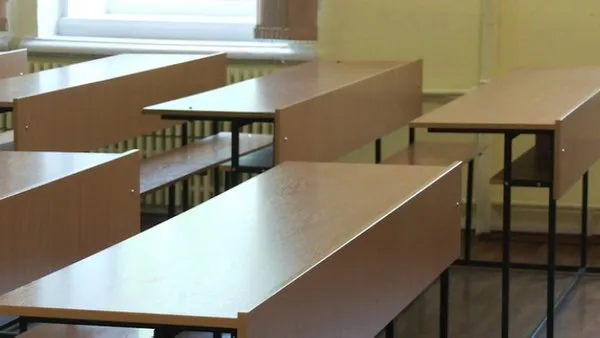У ВНУ поки вчитимуться дистанційно, а в березні заповнять аудиторії