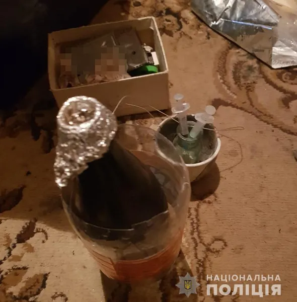 На Волині поліцейські розслідували крадіжку, а знайшли наркотики (фото)